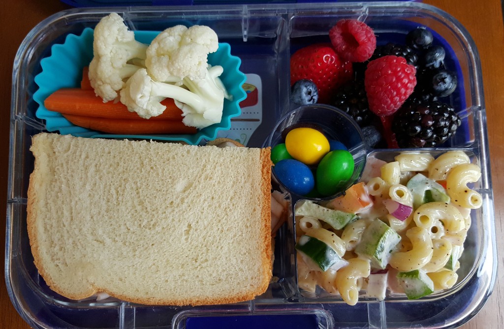 Yumbox9